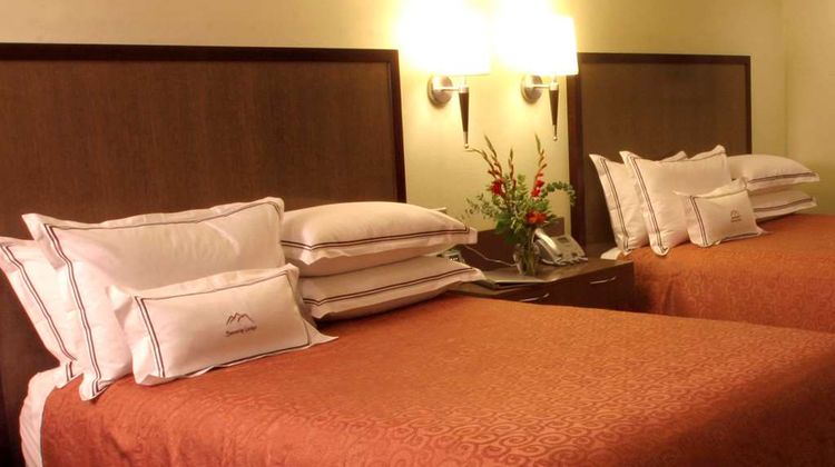 Best Western Snowcap Lodge Room