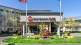 <b>Best Western Plus Edmonds Harbor Inn Exterior</b>. Images powered by <a href="https://iceportal.shijigroup.com/" title="IcePortal" target="_blank">IcePortal</a>.