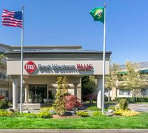 Best Western Plus Edmonds Harbor Inn Exterior