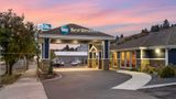 <b>Best Western Wheatland Inn Exterior</b>. Images powered by <a href="https://iceportal.shijigroup.com/" title="IcePortal" target="_blank">IcePortal</a>.