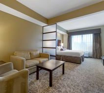 Best Western Plus Lacey Inn & Suites Room