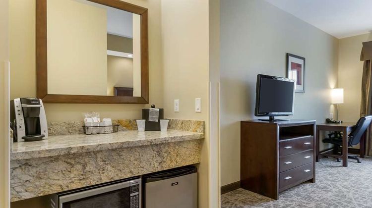 Best Western Plus Lacey Inn & Suites Room