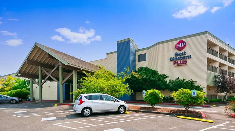 Best Western Plus Silverdale Beach Hotel Exterior