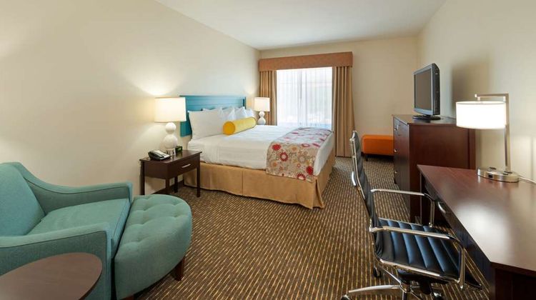 Best Western Plus Dayton Hotel & Suites Room