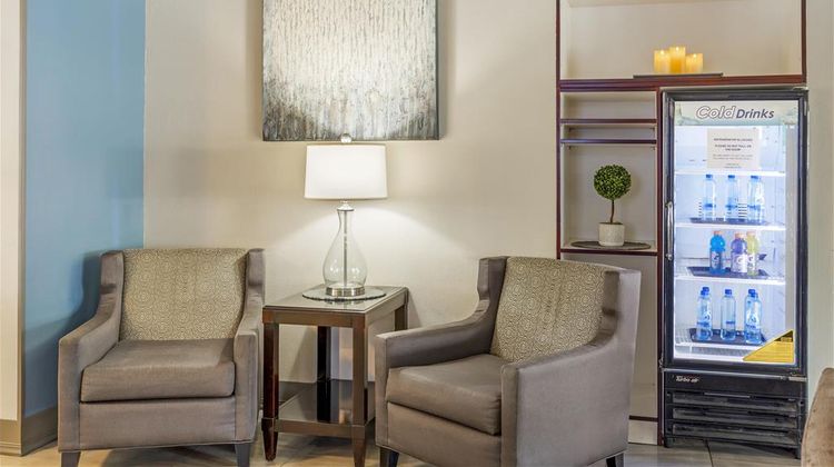 Best Western Plus Aberdeen Lobby