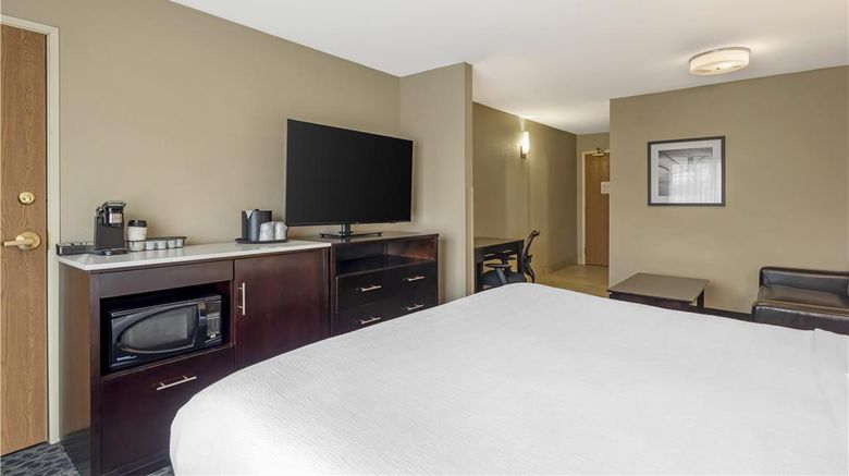 <b>Best Western Plus Aberdeen Room</b>. Images powered by <a href="https://iceportal.shijigroup.com/" title="IcePortal" target="_blank">IcePortal</a>.
