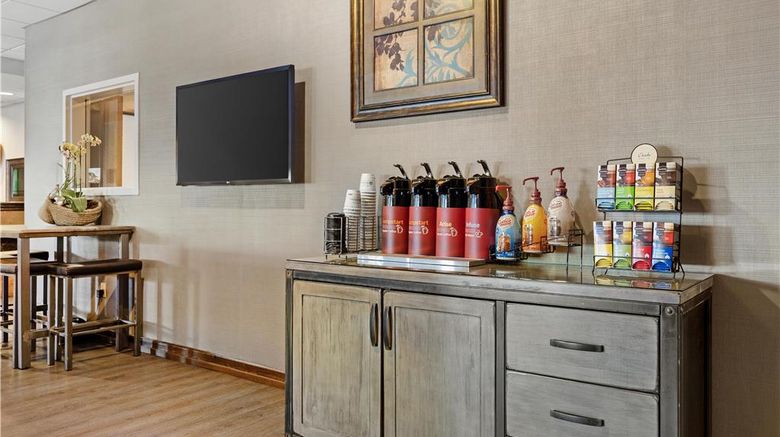 <b>Best Western Plus City Center Restaurant</b>. Images powered by <a href="https://iceportal.shijigroup.com/" title="IcePortal" target="_blank">IcePortal</a>.