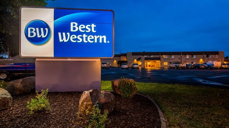 Best Western Inn Exterior
