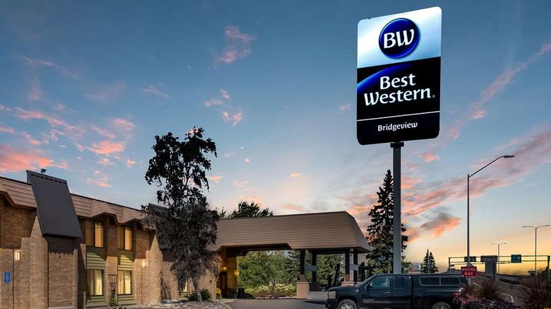<b>Best Western Bridgeview Hotel Exterior</b>. Images powered by <a href="https://iceportal.shijigroup.com/" title="IcePortal" target="_blank">IcePortal</a>.
