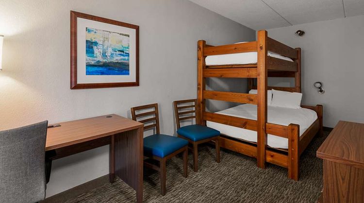 Best Western Bridgeview Hotel Room