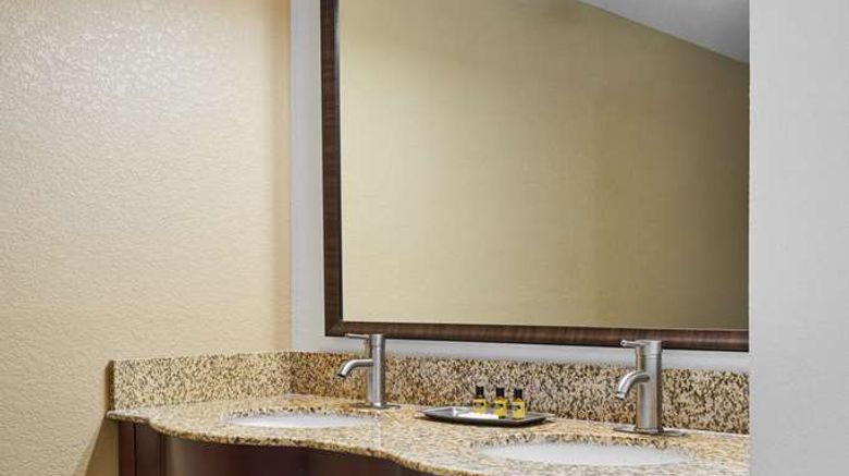 <b>Best Western Plus Milwaukee Airport Htl Room</b>. Images powered by <a href="https://iceportal.shijigroup.com/" title="IcePortal" target="_blank">IcePortal</a>.