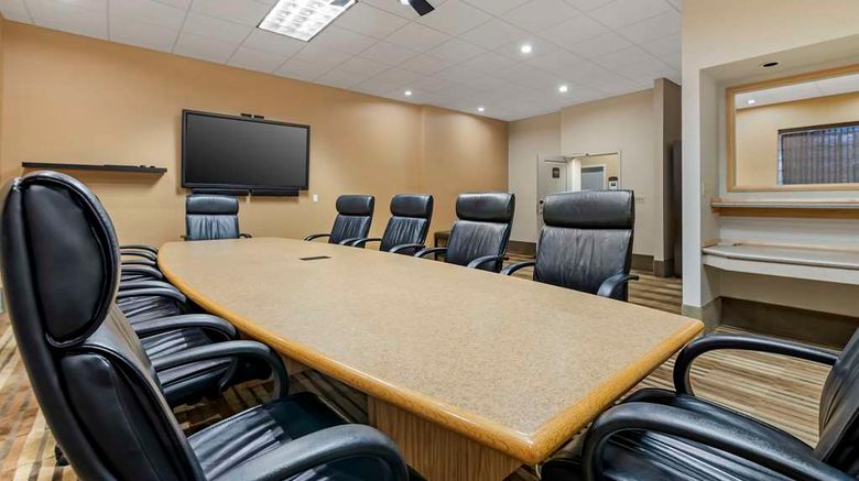 <b>Best Western Plus InnTowner Madison Meeting</b>. Images powered by <a href="https://iceportal.shijigroup.com/" title="IcePortal" target="_blank">IcePortal</a>.