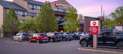 Best Western Plus InnTowner Madison Exterior
