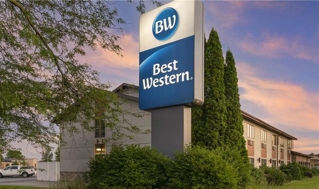 Best Western Maritime Inn Exterior