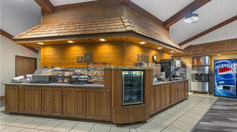 <b>Best Western Maritime Inn Restaurant</b>. Images powered by <a href="https://iceportal.shijigroup.com/" title="IcePortal" target="_blank">IcePortal</a>.