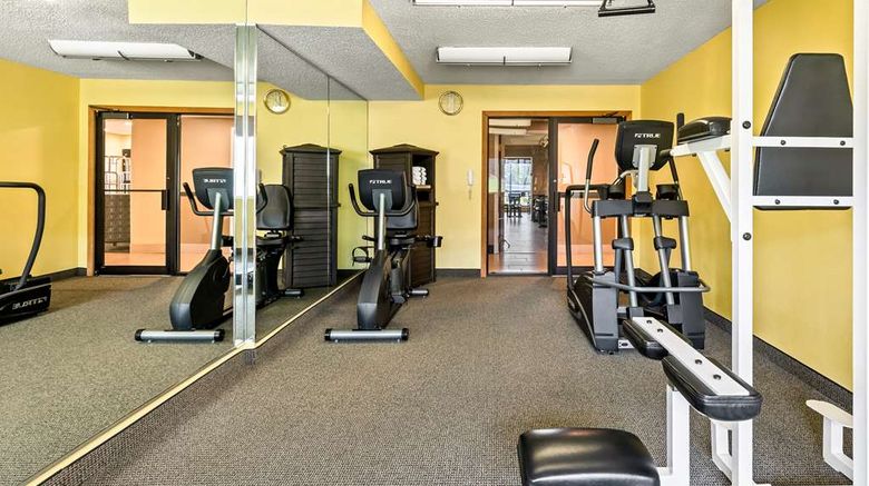<b>Best Western Baraboo Inn Health</b>. Images powered by <a href="https://iceportal.shijigroup.com/" title="IcePortal" target="_blank">IcePortal</a>.