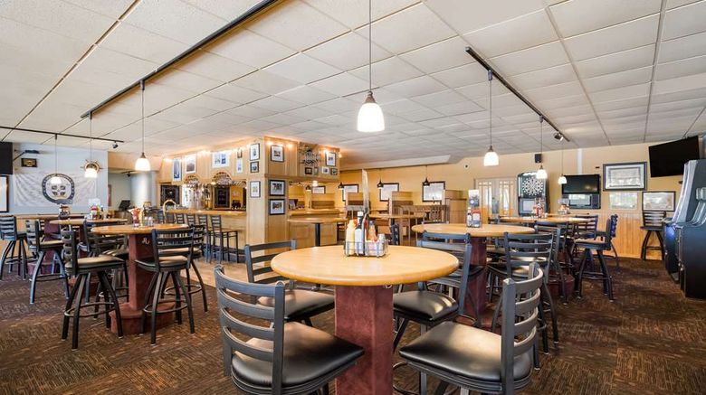 <b>Best Western Riverfront Inn Restaurant</b>. Images powered by <a href="https://iceportal.shijigroup.com/" title="IcePortal" target="_blank">IcePortal</a>.