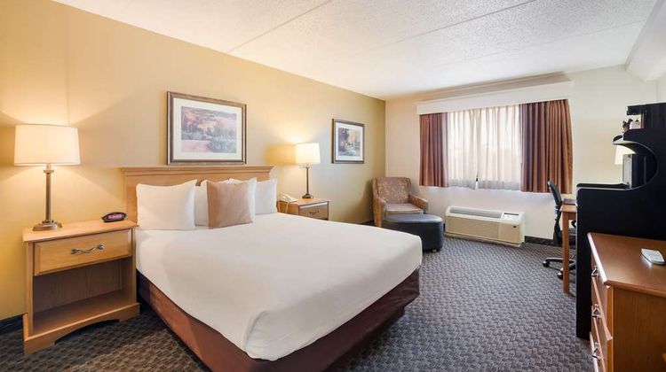 Best Western Riverfront Inn Room