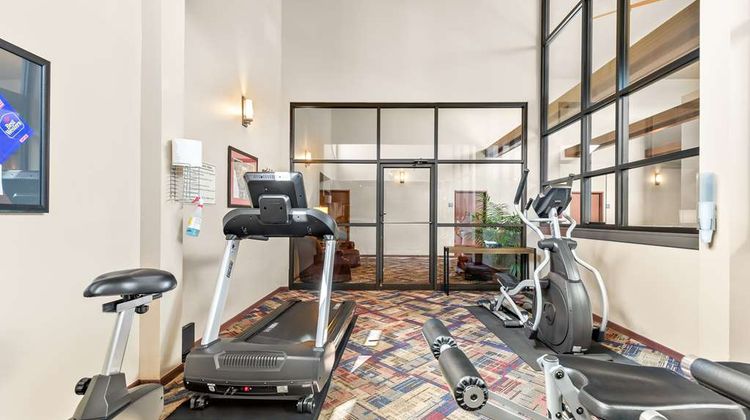 Best Western West Towne Suites Health