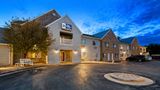 Best Western Dodgeville Inn & Suites Exterior
