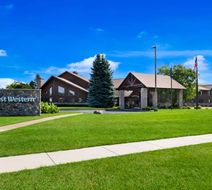 Best Western Northwoods Lodge Exterior