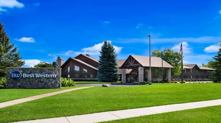 Best Western Northwoods Lodge Exterior