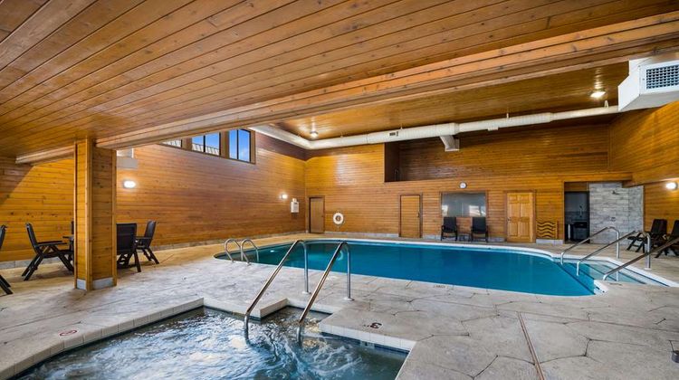 Best Western Park Oasis Inn Pool