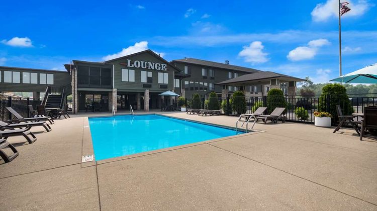 Best Western Park Oasis Inn Pool