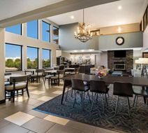 Best Western Park Oasis Inn Lobby