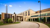 Best Western East Towne Suites Exterior