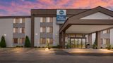 Best Western Waukesha Grand Exterior