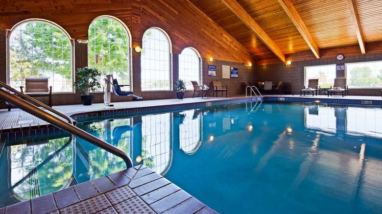 <b>Best Western Stanton Inn Pool</b>. Images powered by <a href="https://iceportal.shijigroup.com/" title="IcePortal" target="_blank">IcePortal</a>.