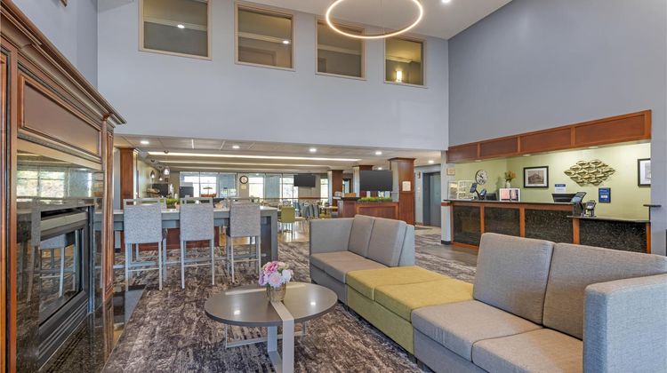 Best Western Plus Conference Center Lobby