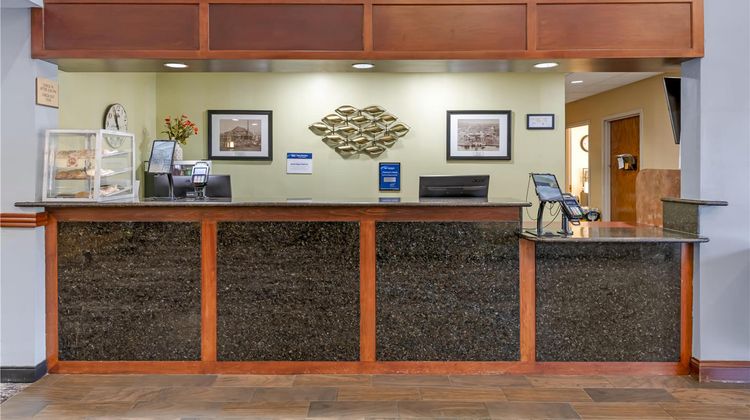 Best Western Plus Conference Center Lobby