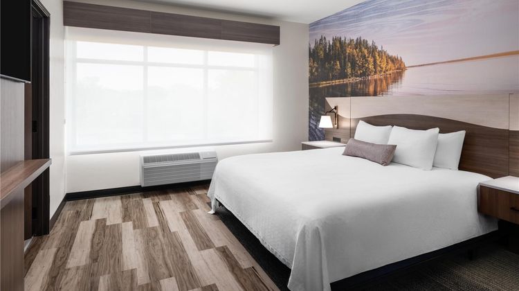 Best Western Premier Bridgewood Resort Room