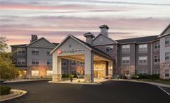Best Western Premier Bridgewood Resort