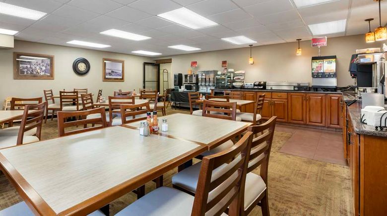 <b>Best Western Plus Concord Inn Restaurant</b>. Images powered by <a href="https://iceportal.shijigroup.com/" title="IcePortal" target="_blank">IcePortal</a>.