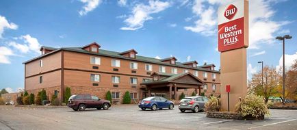 Best Western Plus Concord Inn Exterior