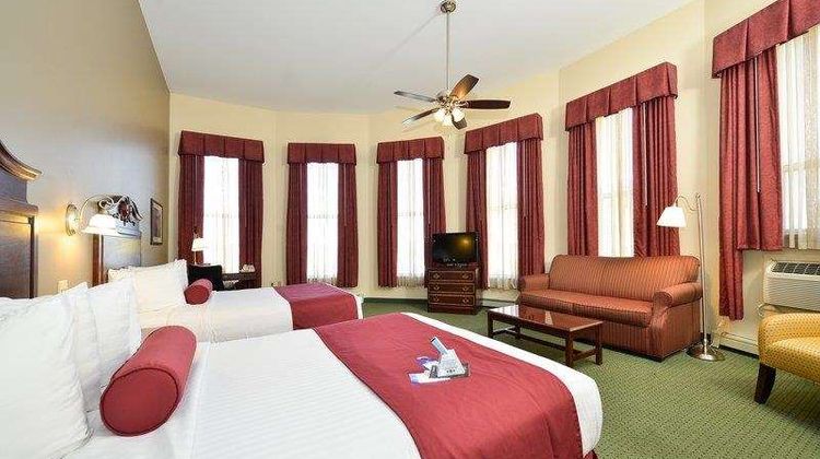 Best Western The Hotel Chequamegon Room