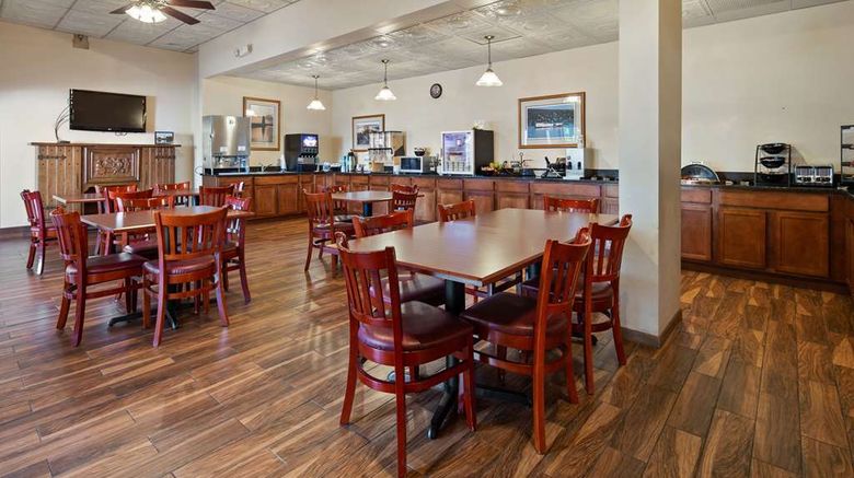 <b>Best Western The Hotel Chequamegon Restaurant</b>. Images powered by <a href="https://iceportal.shijigroup.com/" title="IcePortal" target="_blank">IcePortal</a>.