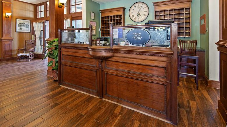 <b>Best Western The Hotel Chequamegon Lobby</b>. Images powered by <a href="https://iceportal.shijigroup.com/" title="IcePortal" target="_blank">IcePortal</a>.