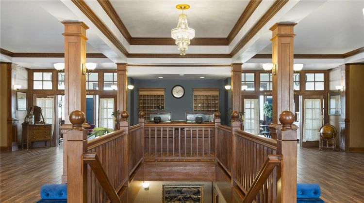 Best Western The Hotel Chequamegon Lobby