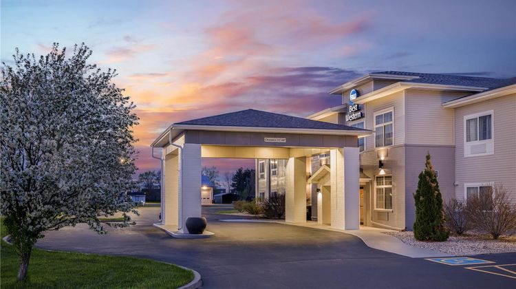 Best Western Plover Hotel & Conf Center Exterior