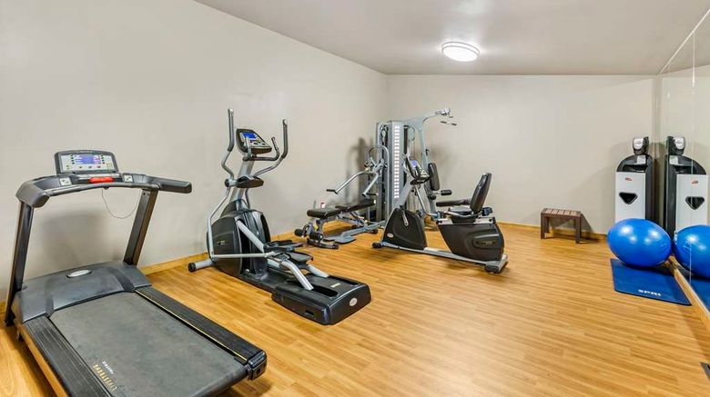<b>Best Western Sunset Inn Health</b>. Images powered by <a href="https://iceportal.shijigroup.com/" title="IcePortal" target="_blank">IcePortal</a>.