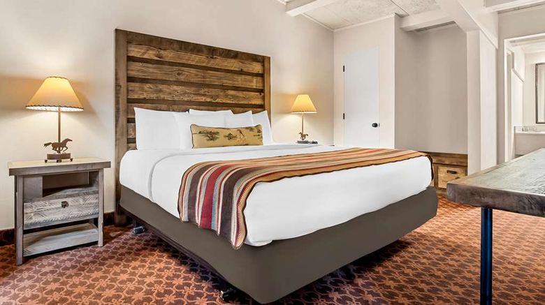 <b>Best Western Outlaw Inn Suite</b>. Images powered by <a href="https://iceportal.shijigroup.com/" title="IcePortal" target="_blank">IcePortal</a>.