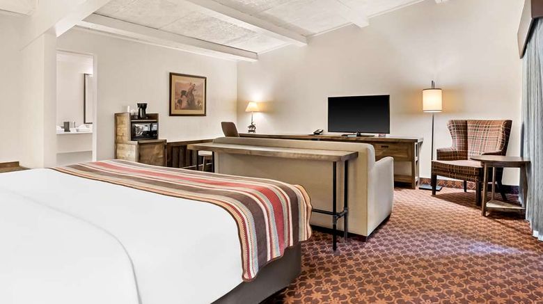 <b>Best Western Outlaw Inn Suite</b>. Images powered by <a href="https://iceportal.shijigroup.com/" title="IcePortal" target="_blank">IcePortal</a>.