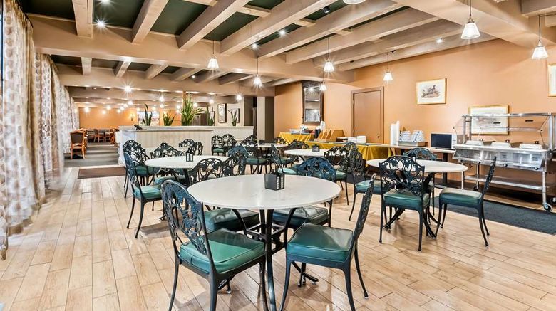 <b>Best Western Outlaw Inn Restaurant</b>. Images powered by <a href="https://iceportal.shijigroup.com/" title="IcePortal" target="_blank">IcePortal</a>.