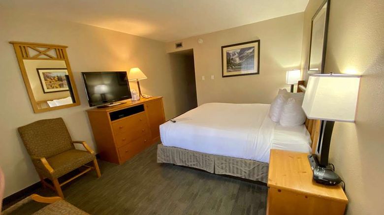 <b>Best Western Sheridan Center Room</b>. Images powered by <a href="https://iceportal.shijigroup.com/" title="IcePortal" target="_blank">IcePortal</a>.