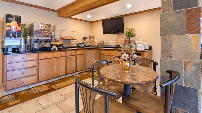 <b>Best Western Torchlite Motor Inn Restaurant</b>. Images powered by <a href="https://iceportal.shijigroup.com/" title="IcePortal" target="_blank">IcePortal</a>.