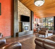 Best Western Tower West Lodge Lobby